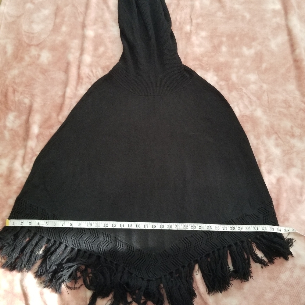 Groggy Black Fringed Knitted Poncho Cowl Neck Sweater Size Small - Picture 12 of 16